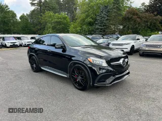 2019 Mercedes-Benz GLE 63 S AMG z VIN 4JGED7FB7KA137120, wystawiony jako Copart lot #60939175 z przebiegiem 75 575 mil mil oraz Czysty tytuł • Clean title. Historia ofert i sprzedaży dostępna na DreamBid. Obrazek 1.