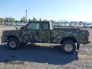 1994 Ford Ranger Splash with VIN 1FTCR15X5RPB38023, listed as a IAAI auction lot 42071158 with 239,152 mi miles. Bid and sale history available at carsss.com. Image 6.