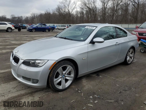 2008 BMW 3 Series 335xi with VIN WBAWC73548E065026, listed as a Copart auction lot 44252935 with 98,947 mi miles and Clean Title. Bid and sale history available at carsss.com. Image 1.