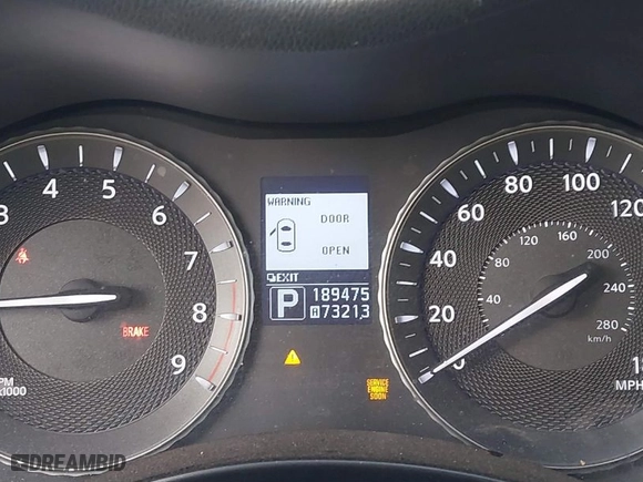 2013 Infiniti M37 with VIN JN1BY1AP8DM511461, listed as a IAAI auction lot 41545936 with 189,475 mi miles. Bid and sale history available at carsss.com. Image 15.