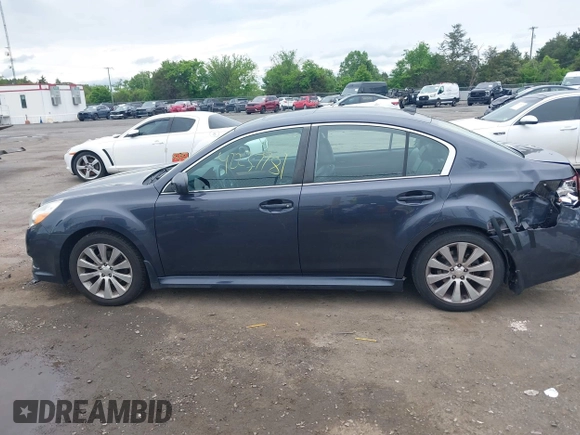 2011 Subaru Legacy Limited Power Moon с VIN 4S3BMBK67B3219372, выставлен на аукционе IAAI как лот 42237781 с пробегом 180 733 миль миль и . История ставок и продаж доступна на DreamBid. Изображение 14.