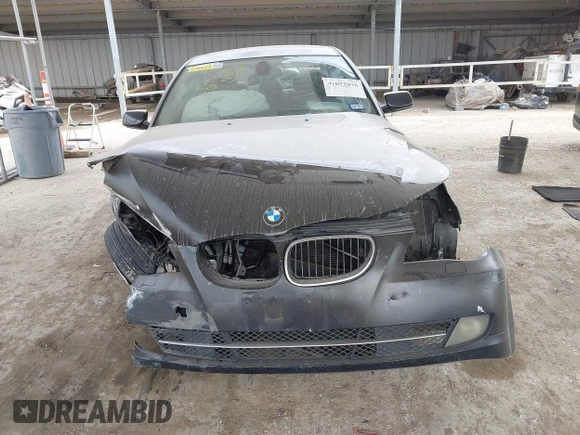 2010 BMW 5 Series 528i with VIN WBANU5C56AC126505, listed as a IAAI auction lot 42072076 with Not Provided miles and . Bid and sale history available at carsss.com. Image 12.