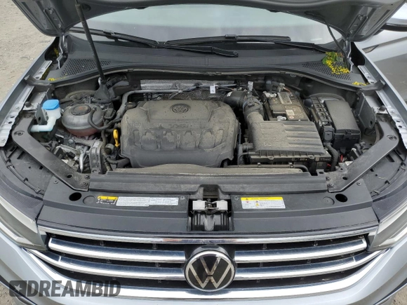 2022 Volkswagen Tiguan SE with VIN 3VV2B7AX3NM175114, listed as a Copart auction lot 52136025 with 35,906 mi miles and Salvage title. Bid and sale history available at DreamBid. Image 12.