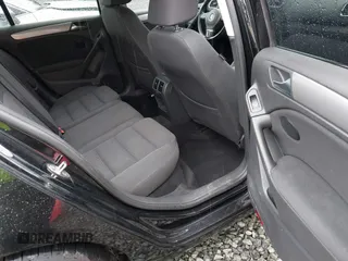2013 Volkswagen Golf TDI with VIN WVWDM7AJ7DW126462, listed as a IAAI auction lot 41713250 with 116,684 mi miles and . Bid and sale history available at DreamBid. Image 8.