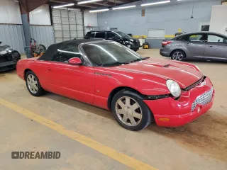 2003 Ford Thunderbird Deluxe z VIN 1FAHP60A13Y111694, wystawiony jako Copart lot #55953435 z przebiegiem 37 522 mil mil oraz Szkody całkowita. Historia ofert i sprzedaży dostępna na DreamBid. Obrazek 4.