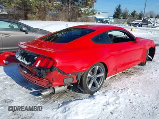 2015 Ford Mustang V6 z VIN 1FA6P8AM4F5314998, wystawiony jako IAAI lot #41292456 z przebiegiem 160 692 mil mil oraz . Historia ofert i sprzedaży dostępna na DreamBid. Obrazek 4.