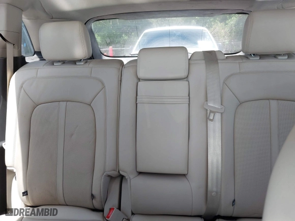 2019 Lincoln Nautilus Reserve with VIN 2LMPJ6L96KBL12639, listed as a IAAI auction lot 42081118 with 23,741 mi miles. Bid and sale history available at carsss.com. Image 19.