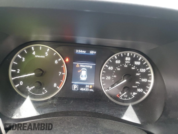 2024 Nissan Sentra S z VIN 3N1AB8BV0RY284418, wystawiony jako Copart lot #56838965 z przebiegiem 46 435 mil mil oraz Czysty tytuł • Clean title. Historia ofert i sprzedaży dostępna na DreamBid. Obrazek 9.
