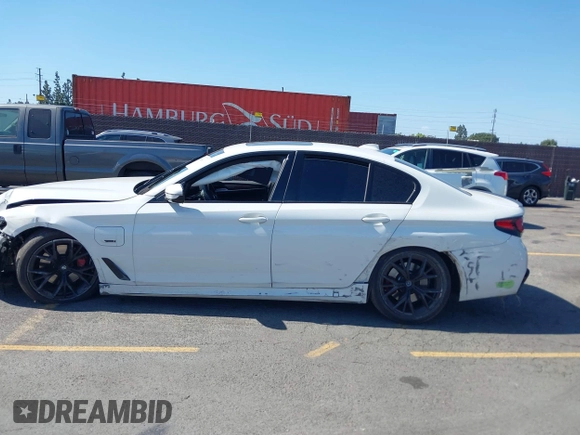 2023 BMW 5 Series 530e with VIN WBA13AG09PCM41820, listed as a IAAI auction lot 42409541 with 17,715 mi miles and . Bid and sale history available at DreamBid. Image 13.