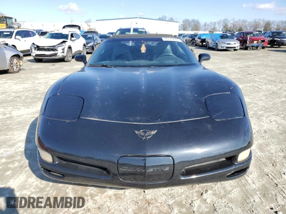 2001 Chevrolet Corvette with VIN 1G1YY32G015125214, listed as a Copart auction lot 85579554 with 143,839 mi miles and Salvage Title. Bid and sale history available at carsss.com. Image 5.