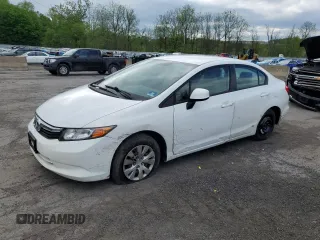 2012 Honda Civic LX z VIN 19XFB2F52CE380750, wystawiony jako Copart lot #56135625 z przebiegiem 80 522 mil mil oraz Szkoda całkowita • Salvage title. Historia ofert i sprzedaży dostępna na DreamBid. Obrazek 1.