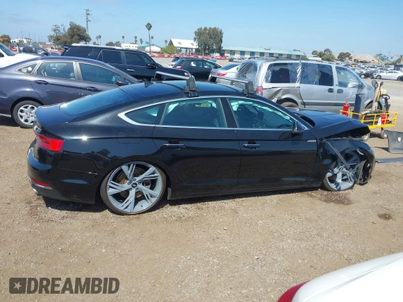 2018 Audi A5 Sportback Premium z VIN WAUANCF53JA003557, wystawiony jako IAAI lot #42079150 z przebiegiem 78 259 mil mil oraz . Historia ofert i sprzedaży dostępna na DreamBid. Obrazek 13.