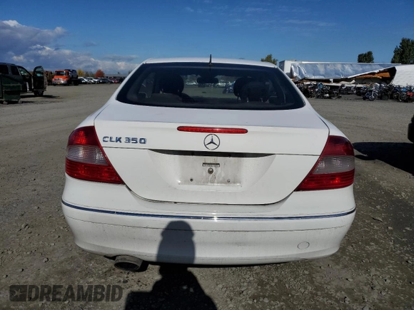 2006 Mercedes-Benz CLK-Class 3.5L with VIN WDBTJ56J16F190399, listed as a Copart auction lot 77496094 with 154,046 mi miles and Clean Title. Bid and sale history available at carsss.com. Image 6.