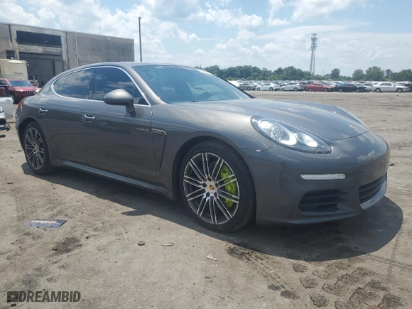 2014 Porsche Panamera S E-Hybrid with VIN WP0AD2A7XEL044979, listed as a Copart auction lot 59395354 with 57,531 mi miles and Salvage Title. Bid and sale history available at carsss.com. Image 4.