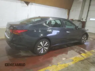 2022 Nissan Altima 2.5 SV with VIN 1N4BL4DV2NN334902, listed as a Copart auction lot 50153365 with 23,285 mi miles and Salvage Title. Bid and sale history available at carsss.com. Image 3.