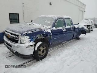 2013 Chevrolet Silverado 3500HD DRW Work Truck with VIN 1GC4KZCG7DF241582, listed as a Copart auction lot 84818504 with 92,754 mi miles and Salvage Title. Bid and sale history available at carsss.com. Image 1.