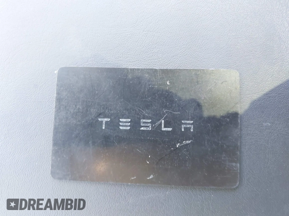 2022 Tesla Model 3 with VIN 5YJ3E1EA3NF294282, listed as a IAAI auction lot 41992046 with 22,383 mi miles. Bid and sale history available at carsss.com. Image 11.