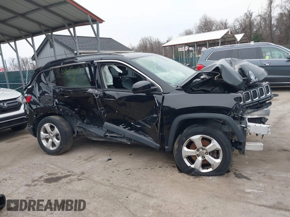 2018 Jeep Compass Altitude with VIN 3C4NJDBB0JT350175, listed as a IAAI auction lot 41544527 with 95,998 mi miles and . Bid and sale history available at carsss.com. Image 13.