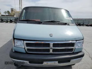 1997 Dodge Passenger z VIN 2B5WB35Z0VK567739, wystawiony jako Copart lot #49659535 z przebiegiem 260 485 mil mil oraz Szkoda całkowita • Salvage title. Historia ofert i sprzedaży dostępna na DreamBid. Obrazek 5.