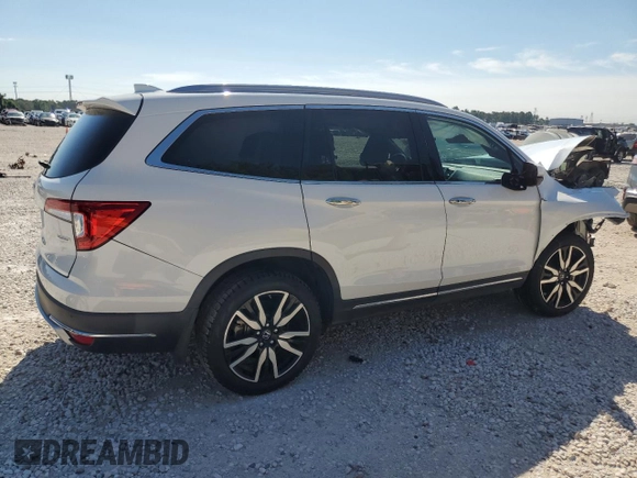 2021 Honda Pilot Touring 8-Passenger with VIN 5FNYF5H90MB001805, listed as a Copart auction lot 70215014 with 41,607 mi miles and Salvage Title. Bid and sale history available at DreamBid. Image 3.