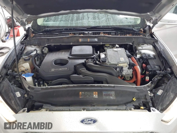 2013 Ford Fusion SE Hybrid with VIN 3FA6P0LU2DR319335, listed as a IAAI auction lot 42007573 with 135,099 mi miles. Bid and sale history available at carsss.com. Image 10.