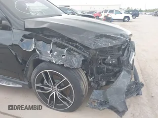 2021 Mercedes-Benz GLE 450 with VIN 4JGFB5KE6MA449902, listed as a IAAI auction lot 41933590 with 40,459 mi miles and . Bid and sale history available at DreamBid. Image 6.