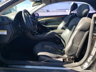 2005 Mercedes-Benz CLK 500 with VIN WDBTK75G05T048236, listed as a Copart auction lot 48063434 with 228,417 mi miles and Clean title. Bid and sale history available at DreamBid. Image 7.