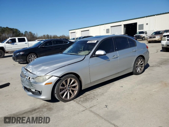 2013 BMW 3 Series 328i with VIN WBA3A5G54DNP26183, listed as a Copart auction lot 88956315 with 200,819 mi miles and Salvage Title. Bid and sale history available at carsss.com. Image 1.