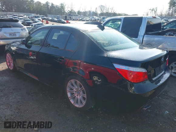 2010 BMW 5 Series 528i with VIN WBANU5C55AC124390, listed as a IAAI auction lot 41524736 with 213,184 mi miles and . Bid and sale history available at carsss.com. Image 3.