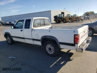 1992 Dodge Dakota with VIN 1B7FL23X0NS581033, listed as a Copart auction lot 72280124 with 101,559 mi miles and Clean Title. Bid and sale history available at carsss.com. Image 2.