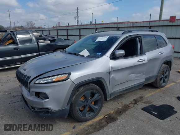 2016 Jeep Cherokee Latitude with VIN 1C4PJLCB3GW107402, listed as a IAAI auction lot 41505242 with 110,994 mi miles. Bid and sale history available at carsss.com. Image 2.