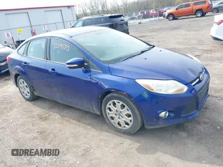 2012 Ford Focus SE with VIN 1FAHP3F21CL342199, listed as a IAAI auction lot 42119170 with 185,307 mi miles and . Bid and sale history available at carsss.com. Image 1.