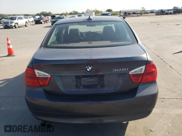 2007 BMW 3 Series 328i с VIN WBAVC535X7FZ75126, выставлен на аукционе Copart как лот 75366994 с пробегом 130 305 миль миль и Чистый • Clean title. История ставок и продаж доступна на DreamBid. Изображение 6.