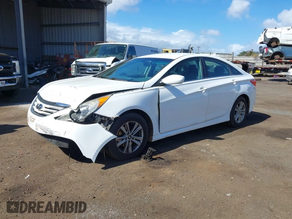 2014 Hyundai Sonata GLS with VIN 5NPEB4AC7EH847186, listed as a IAAI auction lot 41071947 with Not Provided miles and . Bid and sale history available at carsss.com. Image 16.