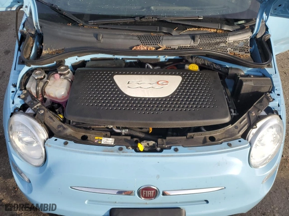 2015 FIAT 500e with VIN 3C3CFFGE4FT603419, listed as a Copart auction lot 85686474 with 0 mi miles and Salvage Title. Bid and sale history available at carsss.com. Image 11.