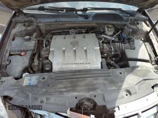 2008 Cadillac DTS 1SD z VIN 1G6KD57Y58U104142, wystawiony jako Copart lot #55274255 z przebiegiem 229 226 mil mil oraz Szkody całkowita. Historia ofert i sprzedaży dostępna na DreamBid. Obrazek 11.