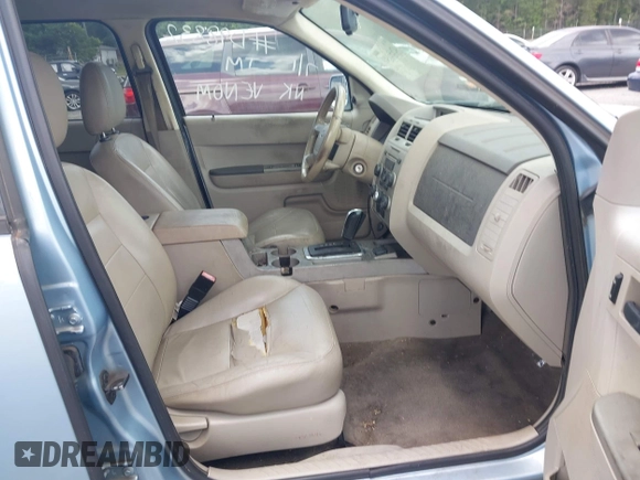2008 Ford Escape Hybrid z VIN 1FMCU49H88KD98832, wystawiony jako IAAI lot #42656141 z przebiegiem 289 930 mil mil oraz . Historia ofert i sprzedaży dostępna na DreamBid. Obrazek 5.