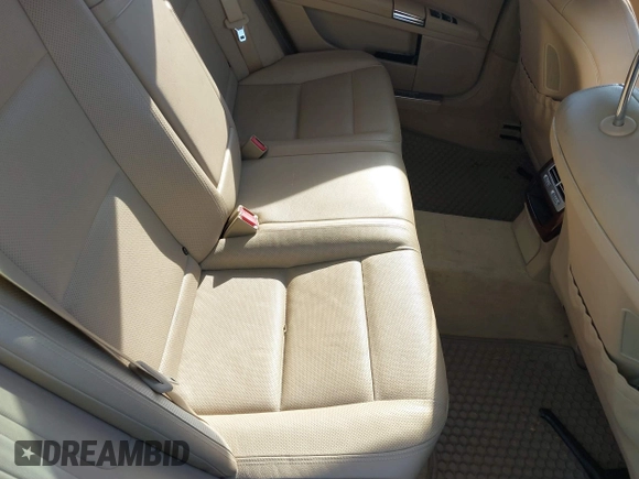 2012 Mercedes-Benz S 550 z VIN WDDNG9EB4CA430358, wystawiony jako IAAI lot #41355572 z przebiegiem 129 781 mil mil oraz . Historia ofert i sprzedaży dostępna na DreamBid. Obrazek 7.