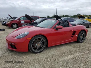 2019 Porsche 718 Boxster z VIN WP0CA2A84KS211137, wystawiony jako Copart lot #74693094 z przebiegiem Nie podano mil oraz Nie do naprawy • Non repairable. Historia ofert i sprzedaży dostępna na DreamBid. Obrazek 1.