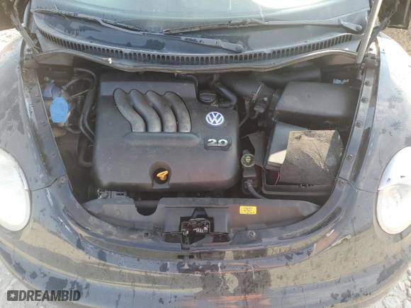 2002 Volkswagen New Beetle GLS with VIN 3VWCB21C32M424426, listed as a Copart auction lot 70997974 with NaN miles and Non Repairable. Bid and sale history available at carsss.com. Image 11.