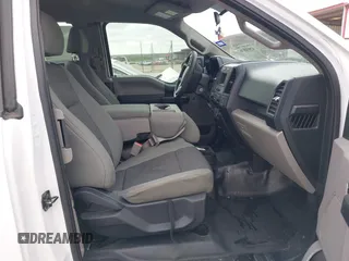 2016 Ford F-150 XL с VIN 1FTEX1CF0GKE75914, выставлен на аукционе IAAI как лот 42030836 с пробегом 157 118 миль миль и . История ставок и продаж доступна на DreamBid. Изображение 5.
