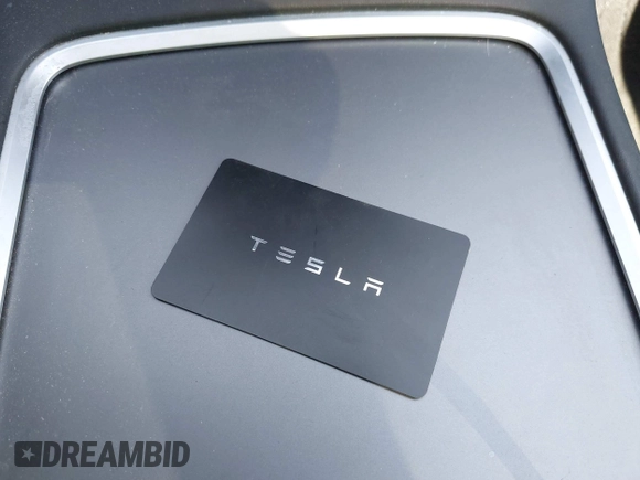 2021 Tesla Model Y Long Range with VIN 5YJYGDEE4MF122362, listed as a IAAI auction lot 42096138 with 47,006 mi miles and . Bid and sale history available at DreamBid. Image 11.
