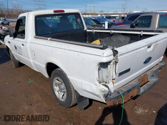 2008 Ford Ranger XL z VIN 1FTYR10D18PA71955, wystawiony jako IAAI lot #41704181 z przebiegiem 98 934 mil mil oraz . Historia ofert i sprzedaży dostępna na DreamBid. Obrazek 3.