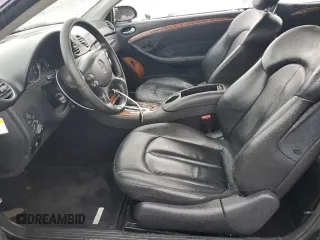 2008 Mercedes-Benz CLK 350 z VIN WDBTK56G08F234249, wystawiony jako Copart lot #60442525 z przebiegiem 121 204 mil mil oraz Szkoda całkowita • Salvage title. Historia ofert i sprzedaży dostępna na DreamBid. Obrazek 7.
