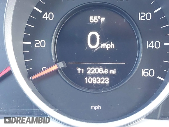 2017 Volvo S60 Dynamic with VIN YV126MFL9H2421483, listed as a IAAI auction lot 41377141 with 109,323 mi miles. Bid and sale history available at carsss.com. Image 15.