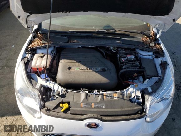 2014 Ford Focus Electric z VIN 1FADP3R47EL364156, wystawiony jako Copart lot #88815175 z przebiegiem 80 828 mil mil oraz Szkody całkowita. Historia ofert i sprzedaży dostępna na DreamBid. Obrazek 11.
