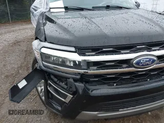 2023 Ford Expedition Limited z VIN 1FMJU2A89PEA39445, wystawiony jako IAAI lot #42456146 z przebiegiem Nie podano mil oraz . Historia ofert i sprzedaży dostępna na DreamBid. Obrazek 6.