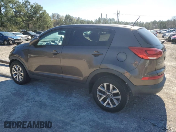 2015 Kia Sportage LX with VIN KNDPB3AC2F7727708, listed as a Copart auction lot 50307865 with 181,113 mi miles and Salvage Title. Bid and sale history available at carsss.com. Image 2.