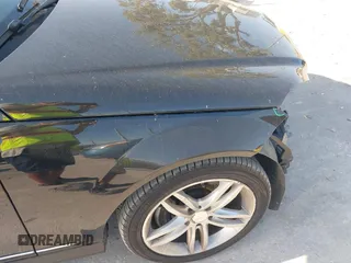 2014 Mercedes-Benz C-Class C 250 Sport with VIN WDDGF4HB3EG250671, listed as a IAAI auction lot 41607910 with 136,556 mi miles. Bid and sale history available at carsss.com. Image 21.