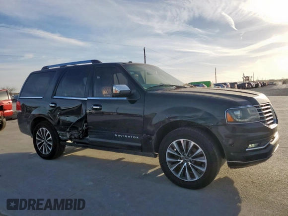 2017 Lincoln Navigator Select with VIN 5LMJJ2HTXHEL00423, listed as a Copart auction lot 48228985 with 175,204 mi miles and Salvage title. Bid and sale history available at DreamBid. Image 4.